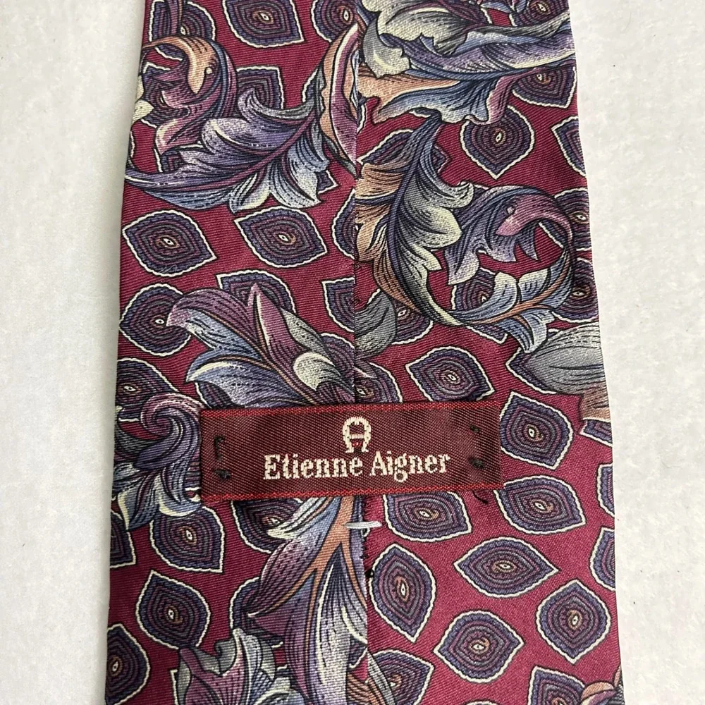 Etienne Aigner classic necktie